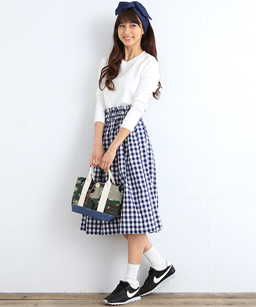 B:MING by BEAMS（ビーミングバイビームス）の「ビーミング by ビームス / TOMPKINS 裏毛プルオーバー（スウェット・レディース・ホワイト/グレー/ネイビー・MEDIUM/SMALL）」の14枚目の写真