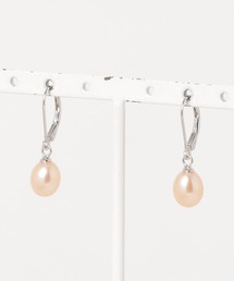 MUSES（ミューズ）の「【W】【it】【MUSES】オーバル淡水パールピアス  8～10mmパール（ピアス（両耳用））」