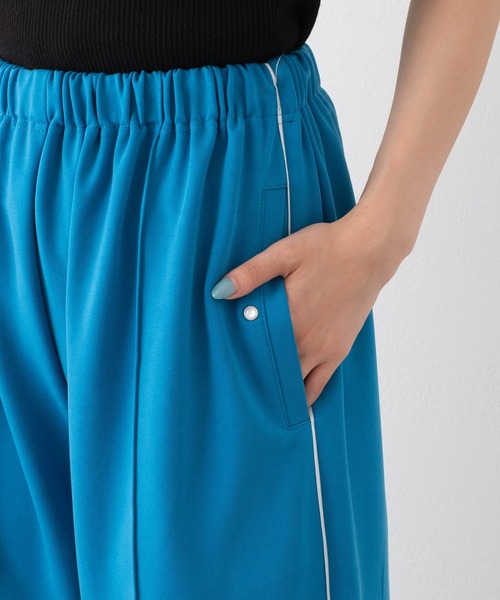 WHIMSIC（ウィムジック）の「【WHIMSIC】パイピングトラックパンツ2（その他パンツ・レディース・パープル/ピンク/ブルー/グリーン・FREE）」の10枚目の写真