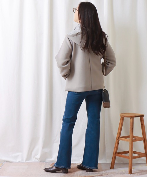 libelle more（リベル モア）の「ファイバーダウン×ダンボールカットソー異素材切替ブルゾン（ブルゾン・レディース・モカ/ネイビー/ベージュ/ライトカーキ/ブラック/グレー・M/L）」の8枚目の写真