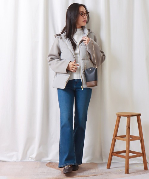 libelle more（リベル モア）の「ファイバーダウン×ダンボールカットソー異素材切替ブルゾン（ブルゾン・レディース・モカ/ネイビー/ベージュ/ライトカーキ/ブラック/グレー・M/L）」の10枚目の写真