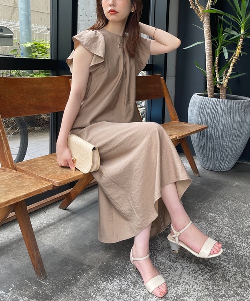 natural couture（ナチュラルクチュール）の「大人Sweetな1枚 フリルスリーブカラーワンピース（ワンピース・レディース・ブラック/ベージュ/ピンク/グリーン・FREE）」の3枚目の写真