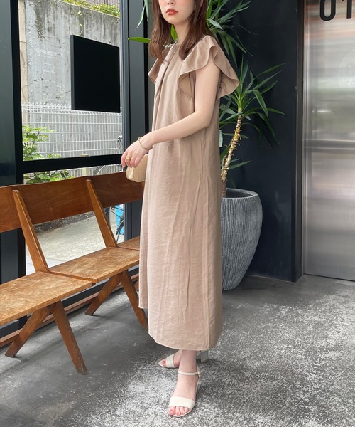 natural couture（ナチュラルクチュール）の「大人Sweetな1枚 フリルスリーブカラーワンピース（ワンピース・レディース・ブラック/ベージュ/ピンク/グリーン・FREE）」の15枚目の写真