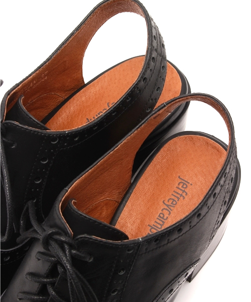 Jeffrey Campbell（ジェフリーキャンベル）の「プレート入りマニッシュシューズ（その他シューズ・レディース・ホワイト/ブラック・38/36/37/39）」の8枚目の写真