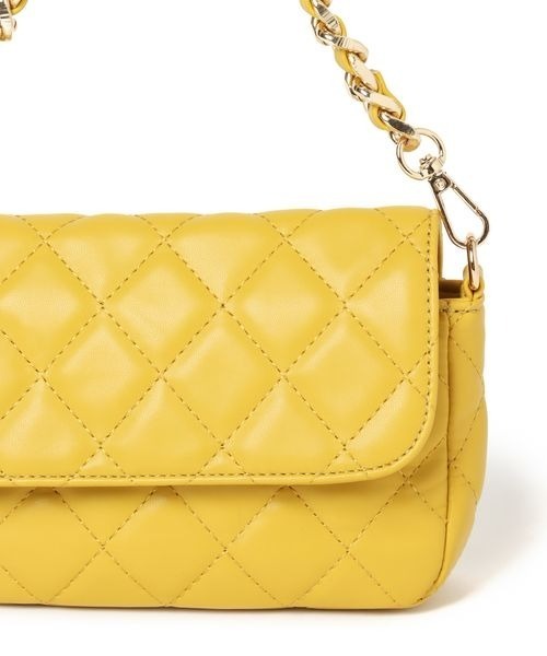 mysty woman（ミスティウーマン）の「キルティングチェーンBAG 157060（ショルダーバッグ・レディース・アイボリー/ブラック/イエロー・FREE）」の11枚目の写真