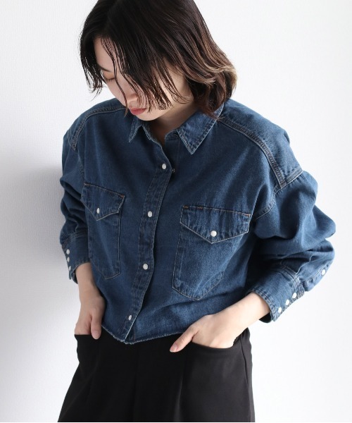 cepo（セポ）の「ショートデニムシャツ　セットアップ可能（シャツ/ブラウス・レディース・ネイビー/ブルー系2・M）」の6枚目の写真