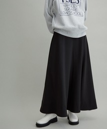 【WEB限定(一部店舗展開あり)】ハイウエストフレアスカート