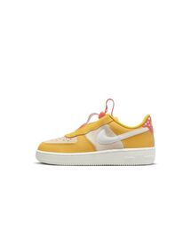 NIKE（ナイキ）の「ナイキ フォース 1 トグル SE リトルキッズシューズ / Nike Force 1 Toggle SE Little Kids' Shoes（スニーカー・キッズ）」