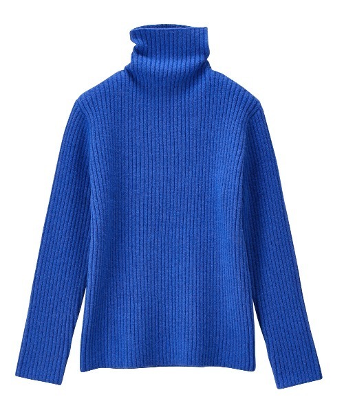 ハイネックもちもちリブニット