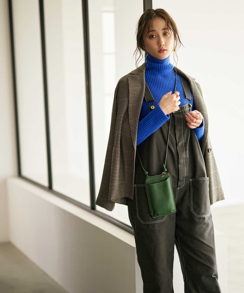 ハイネックもちもちリブニット