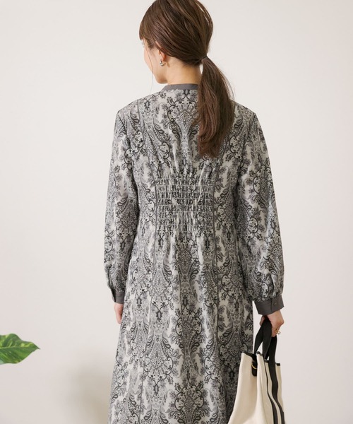 URBAN RESEARCH Sonny Label（アーバンリサーチサニーレーベル）の「ダマスクプリントドレスワンピース（ワンピース・レディース・ブラック系その他/グレー系その他・FREE）」の14枚目の写真