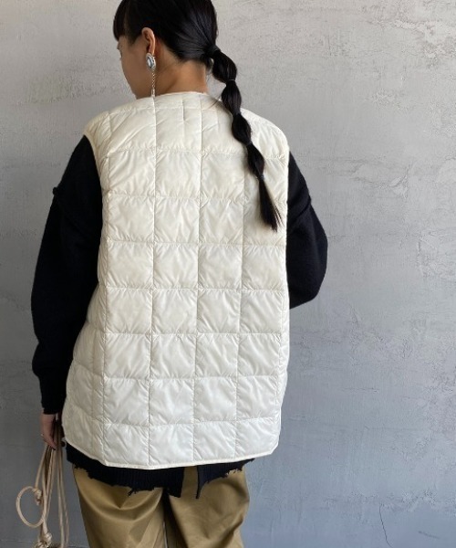 TAION（タイオン）の「【WEB限定】[TAION/タイオン] Vネック インナーダウンベスト（ダウンベスト・レディース・オフホワイト/ブラック/グレー/カーキ/ダークオリーブ・M/L/XL）」の15枚目の写真