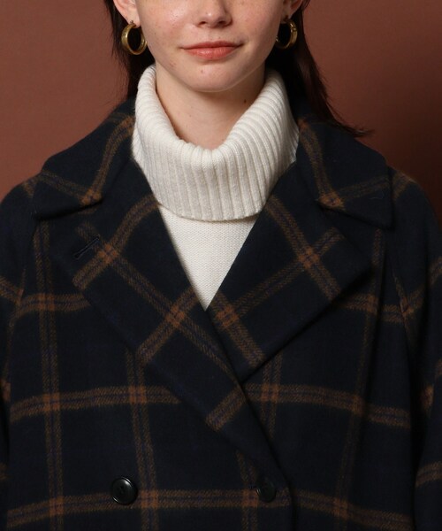 DRESSTERIOR（ドレステリア）の「◆【CLASSY.12月号掲載】【厚手ニットもOK】チェックリバーコート（チェスターコート・レディース・ネイビー系1・34/36/38）」の5枚目の写真