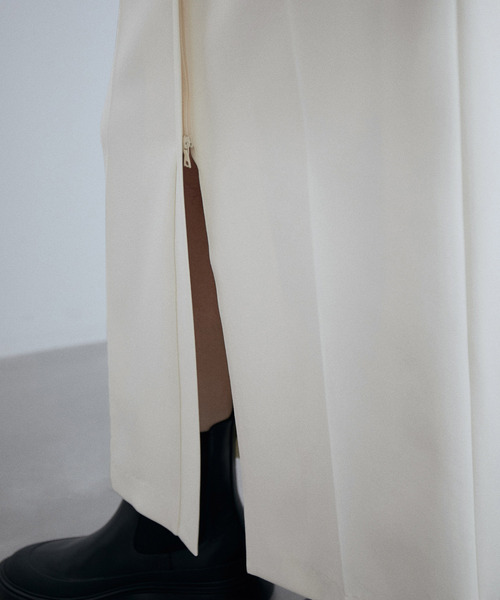 ADAM ET ROPE'(アダムエロペ)の「リーンマキシスカート(スカート・レディース・ブラック/グレー/オフホワイト・38/36)」の16枚目の写真