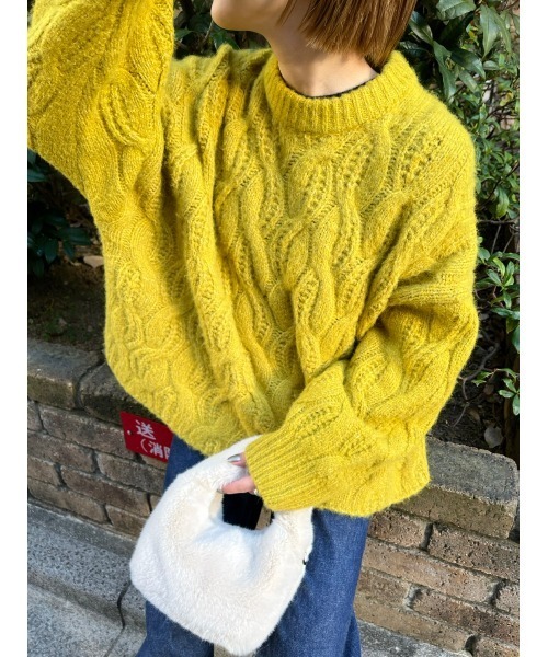 Edit Sheen(エディットシーン)の「サイドスリットドルマンニットプルオーバー(ニット/セーター・レディース・イエロー/チャコールグレー/グレー・M)」の1枚目の写真