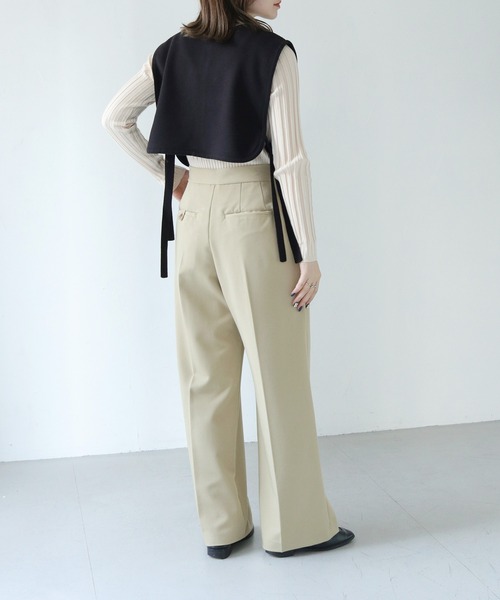 HER CLOSET（ハークローゼット）の「【shemoshelly】WEB限定配色ケープニットベスト（ベスト・レディース・ブラウン/ブラック×ホワイト/ブラック・M）」の20枚目の写真