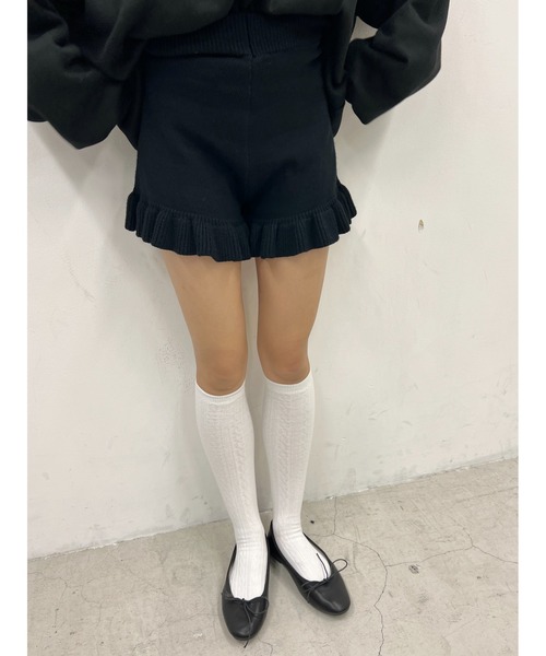 PHILLY（フィリー）の「フリルニットショートパンツ（その他パンツ・レディース・ブラック/アイボリー・FREE）」の2枚目の写真