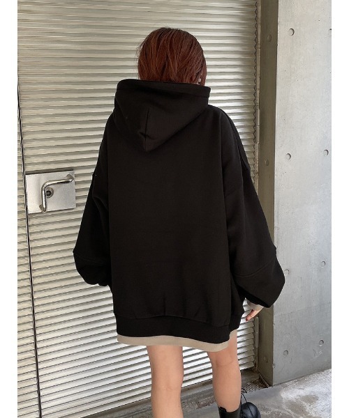 ENVYM（アンビー）の「メタリックロゴＰＫ（パーカー・レディース・ブラック/ホワイト/レッド・FREE）」の11枚目の写真