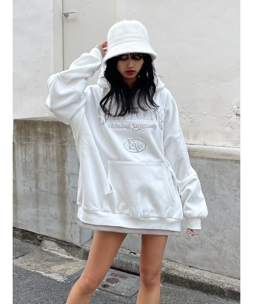 ENVYM（アンビー）の「メタリックロゴＰＫ（パーカー・レディース・ブラック/ホワイト/レッド・FREE）」の16枚目の写真