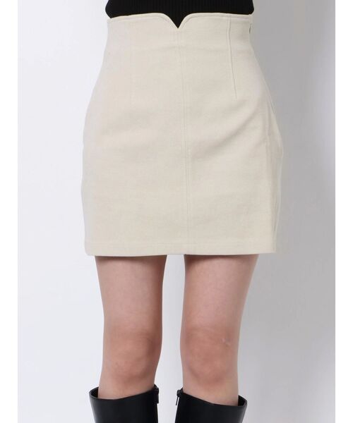 EMODA（エモダ）の「カーブウエストミニスカート（スカート・レディース・ブラック/その他/アイボリー・SMALL/MEDIUM）」の18枚目の写真