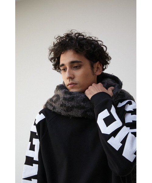 AZUL by moussy（アズールバイマウジー）の「ANIMAL PATTERN BIG MUFFLER/アニマルパターンビッグマフラー（マフラー・メンズ・ブラック系その他/グレー系その他・FREE）」の4枚目の写真