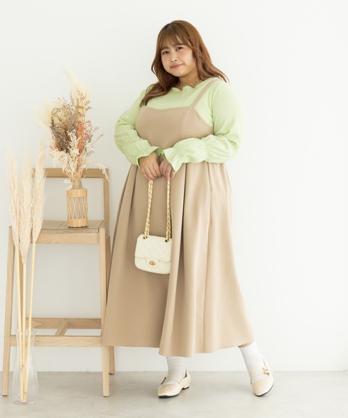 SLURR（スラ―）の「[大きいサイズ]バッククロスキャミワンピース（ワンピース・レディース・ベージュ/ブラック・L）」の5枚目の写真