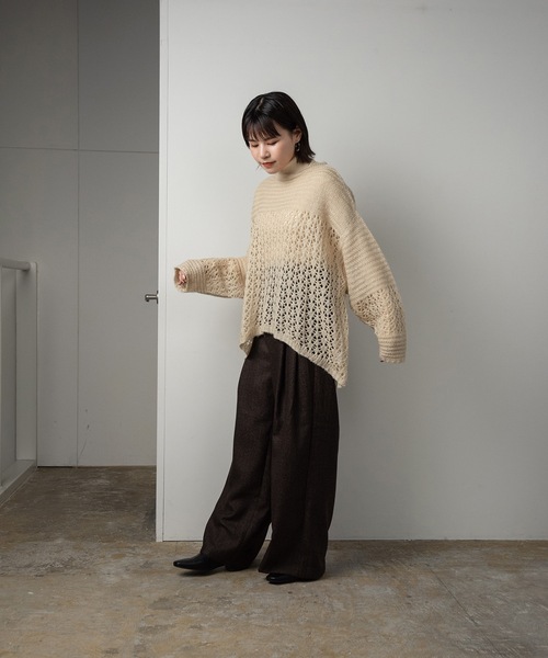 Amiur(エミレ)の「mohair low gauge knit(ニット/セーター・レディース・ベージュ/ラベンダー/オレンジ系・FREE)」の21枚目の写真
