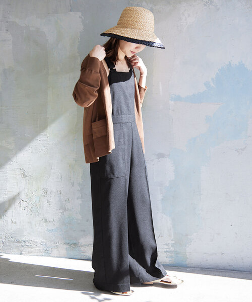 SLOBE IENA(スローブイエナ)の「リネンライクバッククロスサロペット(サロペット/オーバーオール・レディース・ブラック/ベージュ・36/38)」の5枚目の写真