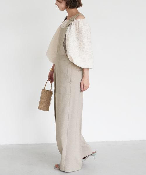 SLOBE IENA(スローブイエナ)の「リネンライクバッククロスサロペット(サロペット/オーバーオール・レディース・ブラック/ベージュ・36/38)」の16枚目の写真