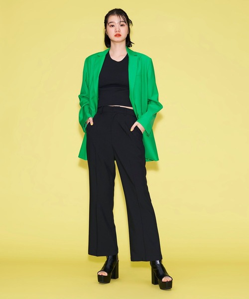 FOREVER 21(フォーエバー トゥエンティーワン)の「【POP】ビッグテーラードジャケット(その他アウター・レディース・グリーン・FREE)」の2枚目の写真