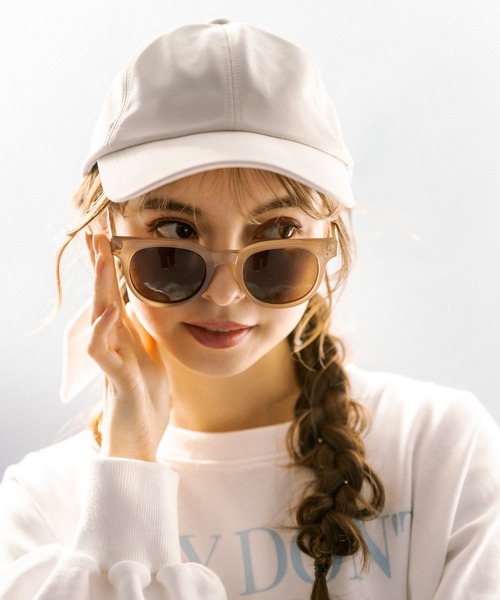 OLIVE des OLIVE（オリーブデオリーブ）の「モカフレームサングラス　1031110020（サングラス・レディース・ライトベージュ・FREE）」の8枚目の写真