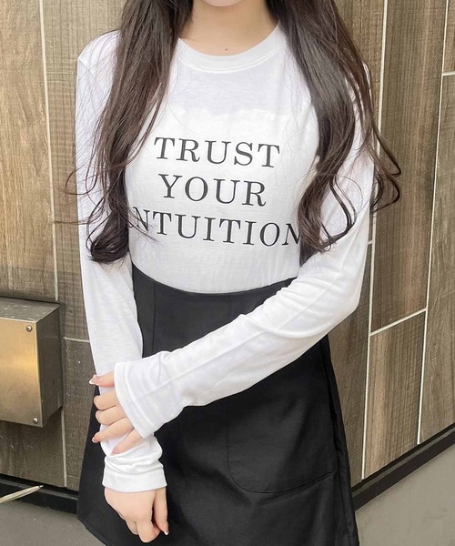Rmine(アールマイン)の「フロントロゴロンT(Tシャツ/カットソー・レディース・ホワイト/ブラック・FREE)」の1枚目の写真