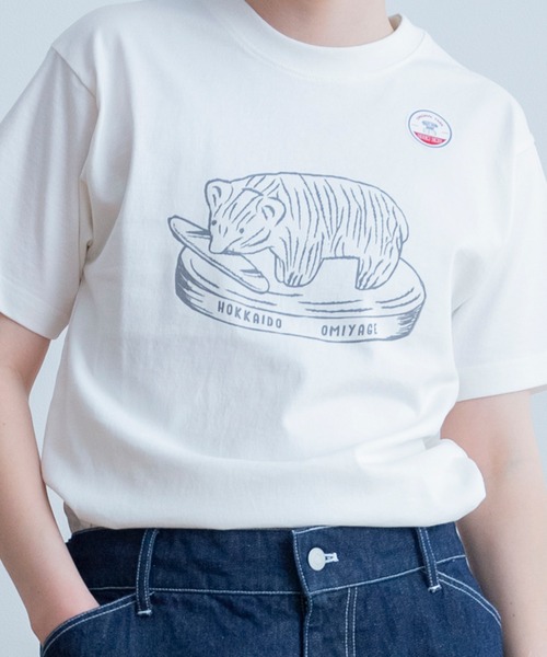 AUG(オーグ)の「AUG キボリクマ プリント Tee(Tシャツ/カットソー・レディース・ピンク系/ブラック/イエロー系/グリーン系/オフホワイト/グレイッシュベージュ・FREE)」の19枚目の写真