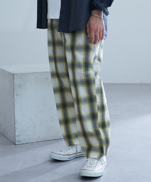 CIAOPANIC TYPY（チャオパニックティピー）の「オンブレチェックシアサッカーイージーパンツ（その他パンツ・メンズ・イエロー/ブルー/ブラック・MEDIUM/LARGE）」の20枚目の写真