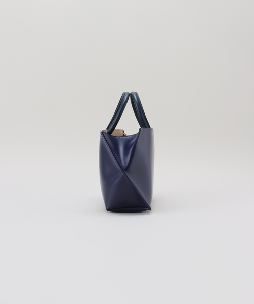 Courtney Orla(コートニーオーラ)の「【COURTNEY ORLA / コートニーオーラ】SLOPE WIDE TOTEs(ハンドバッグ・レディース・ネイビー・FREE)」の9枚目の写真