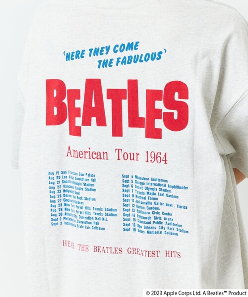 FREAK'S STORE(フリークスストア)の「【限定展開】THE BEATLES/ザ・ビートルズ 別注TOUR Tシャツ(Tシャツ/カットソー・レディース・ブラック/グレー/ピンク/オフホワイト・フリ-)」の19枚目の写真