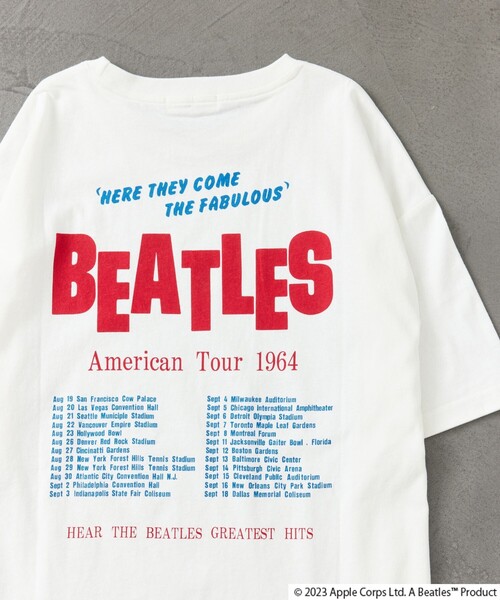 FREAK'S STORE(フリークスストア)の「【限定展開】THE BEATLES/ザ・ビートルズ 別注TOUR Tシャツ(Tシャツ/カットソー・レディース・ブラック/グレー/ピンク/オフホワイト・フリ-)」の22枚目の写真