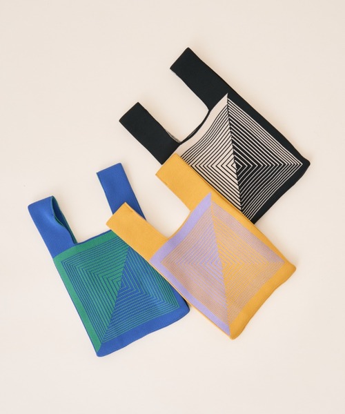Solace（ソレイス）の「幾何学柄ニットバッグ（ハンドバッグ・レディース・ブルー/イエロー/ブラック・FREE）」の14枚目の写真