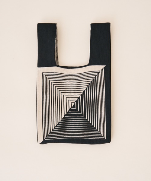 Solace（ソレイス）の「幾何学柄ニットバッグ（ハンドバッグ・レディース・ブルー/イエロー/ブラック・FREE）」の6枚目の写真