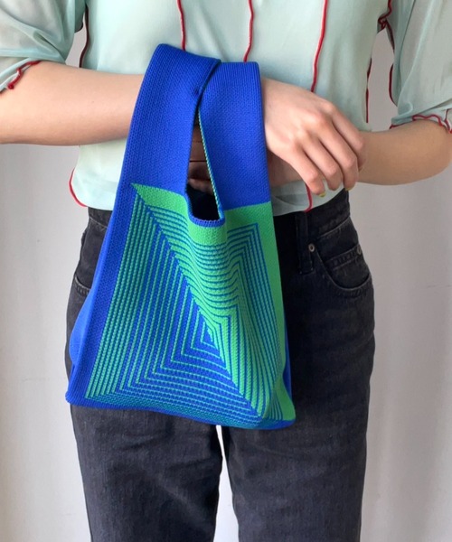 Solace（ソレイス）の「幾何学柄ニットバッグ（ハンドバッグ・レディース・ブルー/イエロー/ブラック・FREE）」の20枚目の写真