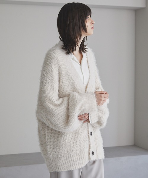 cussil（クシル）の「【cussil/クシル】モヘアライクヘビーニット バルーンワイドスリーブカーディガン（カーディガン/ボレロ・メンズ・アイボリー/ネイビー/ブラック・M/S）」の6枚目の写真
