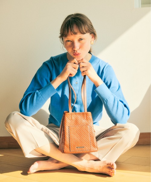 AMERICAN HOLIC（アメリカンホリック）の「2way型押しトートバッグ（トートバッグ・レディース・ブラック/ブラウン・FREE）」の2枚目の写真