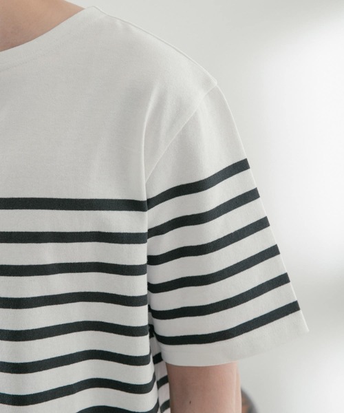 ITEMS URBANRESEARCH（アイテムズ アーバンリサーチ）の「パネルボーダーバスク Tシャツ（Tシャツ/カットソー・メンズ・グリーン/ブラック/ネイビー・MEDIUM/LARGE）」の20枚目の写真