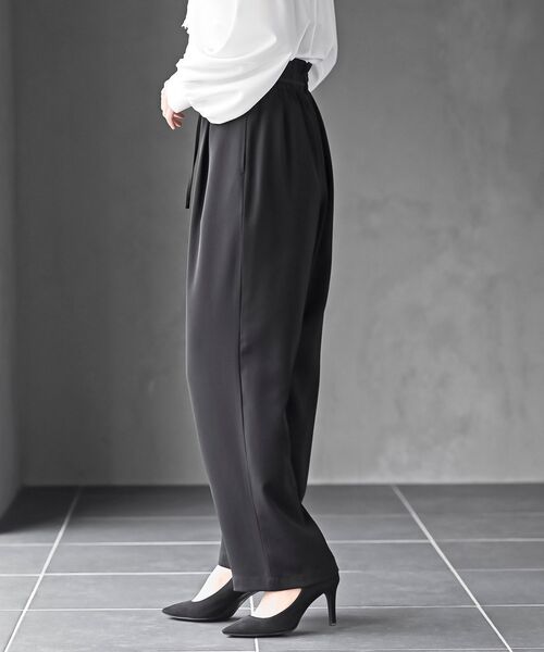 rps（アールピーエス）の「ハイウエストハトメタックパンツ（その他パンツ・レディース・ブラック/ベージュ/ブルー/グリーン/チャコールグレー/ブラウン/ダークベージュ/ネイビー/オレンジ/オフホワイト/ベージュ系その他・フリー/L/M）」の12枚目の写真