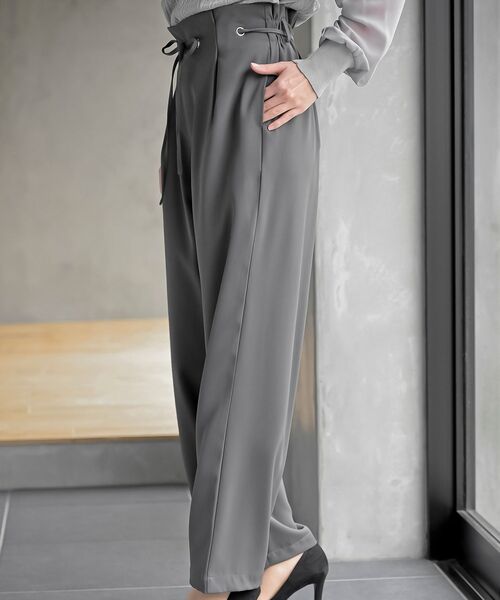 rps（アールピーエス）の「ハイウエストハトメタックパンツ（その他パンツ・レディース・ブラック/ベージュ/ブルー/グリーン/チャコールグレー/ブラウン/ダークベージュ/ネイビー/オレンジ/オフホワイト/ベージュ系その他・フリー/L/M）」の21枚目の写真