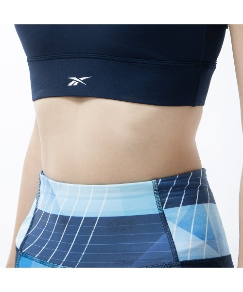 Reebok(リーボック)の「ワークアウト レディ スポーツブラ / Workout Ready Sports Bra(スポーツブラ・レディース・ブラック/ピンク/ブルー/ネイビー/ホワイト/ライトブルー/トップグレー・SMALL/MEDIUM/LARGE/X-LARGE/XX-LARGE/X-SMALL)」の13枚目の写真