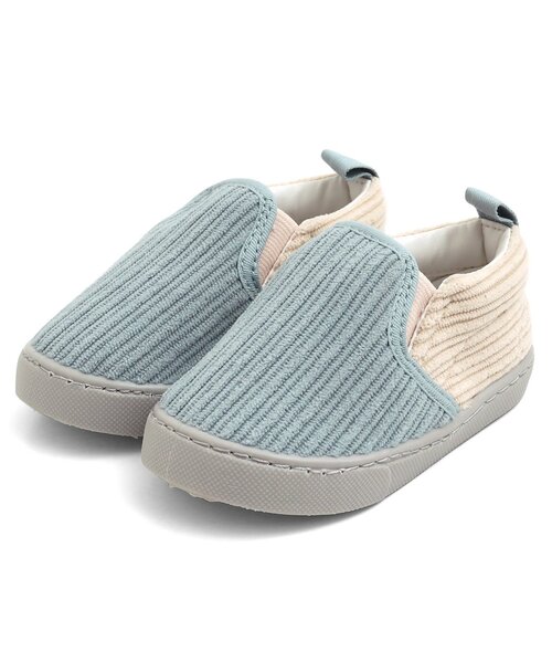 Ampersand(アンパサンド)の「バラエティスリッポン無地(スニーカー・キッズ・ベージュ/ピンク/ブラウン/ブラック/ブルー・13/14/15 /16/17/18/19/20)」の4枚目の写真