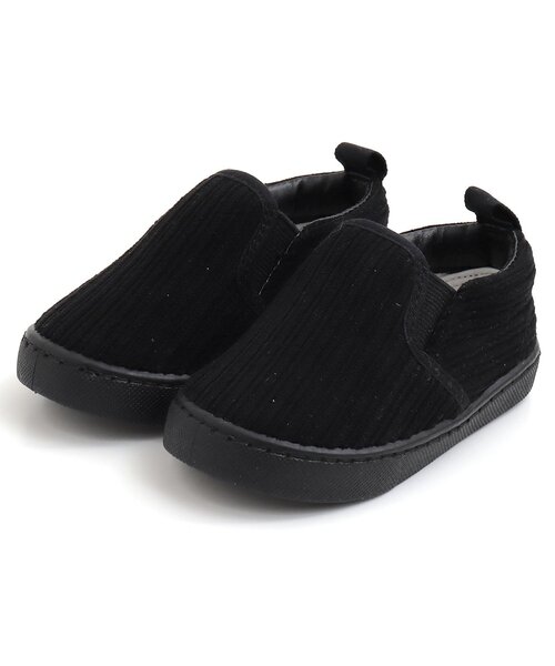 Ampersand(アンパサンド)の「バラエティスリッポン無地(スニーカー・キッズ・ベージュ/ピンク/ブラウン/ブラック/ブルー・13/14/15 /16/17/18/19/20)」の2枚目の写真