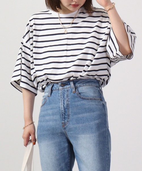 FUNALIVE(ファンアライブ)の「Multi-border short-sleeved T-shirt / マルチボーダー半袖Tシャツ unisex(Tシャツ/カットソー・メンズ・ネイビー系/杢グレー/チャコールグレー/ホワイト×ブラック/ホワイト×グリーン/サックスブルー/グリーン/ホワイト/ネイビー/ベージュ/ホワイト×ネイビー/チャコール・M/L/XL)」の4枚目の写真