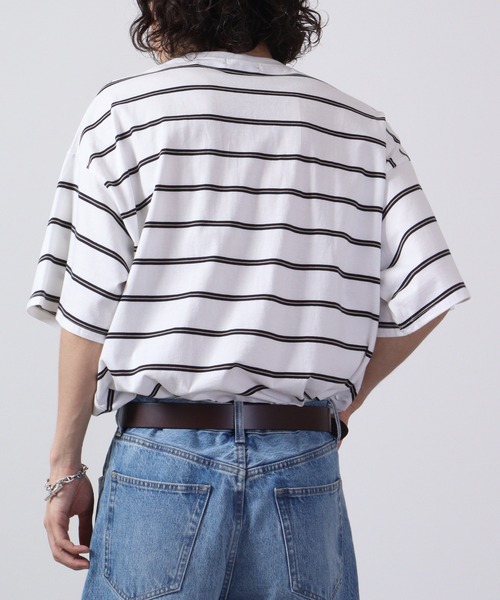 FUNALIVE(ファンアライブ)の「Multi-border short-sleeved T-shirt / マルチボーダー半袖Tシャツ unisex(Tシャツ/カットソー・メンズ・ネイビー系/杢グレー/チャコールグレー/ホワイト×ブラック/ホワイト×グリーン/サックスブルー/グリーン/ホワイト/ネイビー/ベージュ/ホワイト×ネイビー/チャコール・M/L/XL)」の17枚目の写真